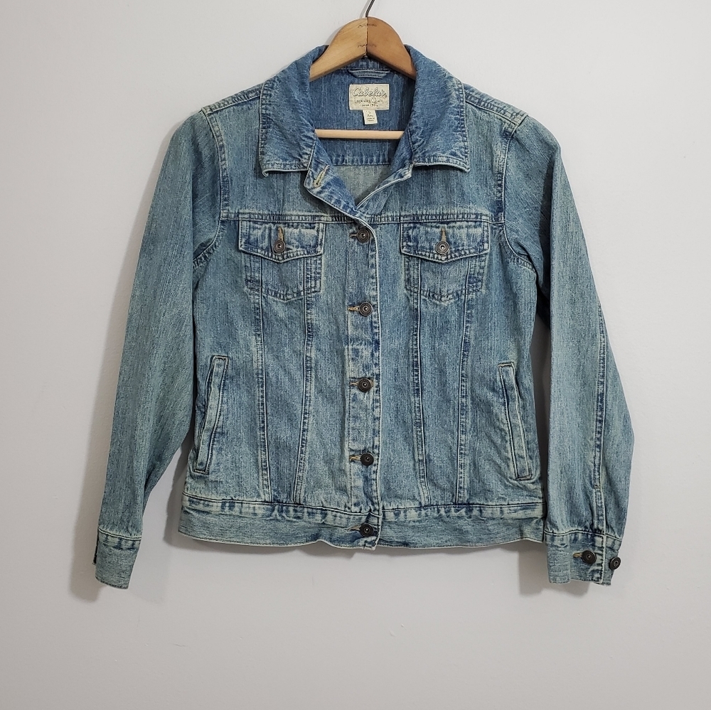 Cabela's 100% Cotton Faded Denim Jacket